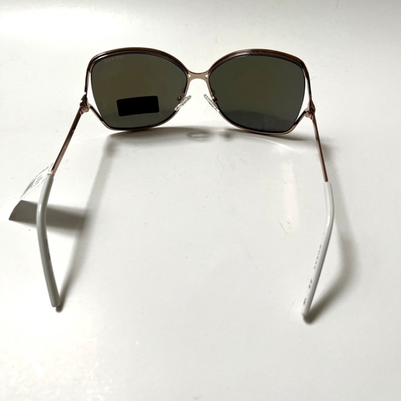 New Original GUESS Butterfly Oversized Sunglasses Cut Out Mirror White GO00040 main image 5